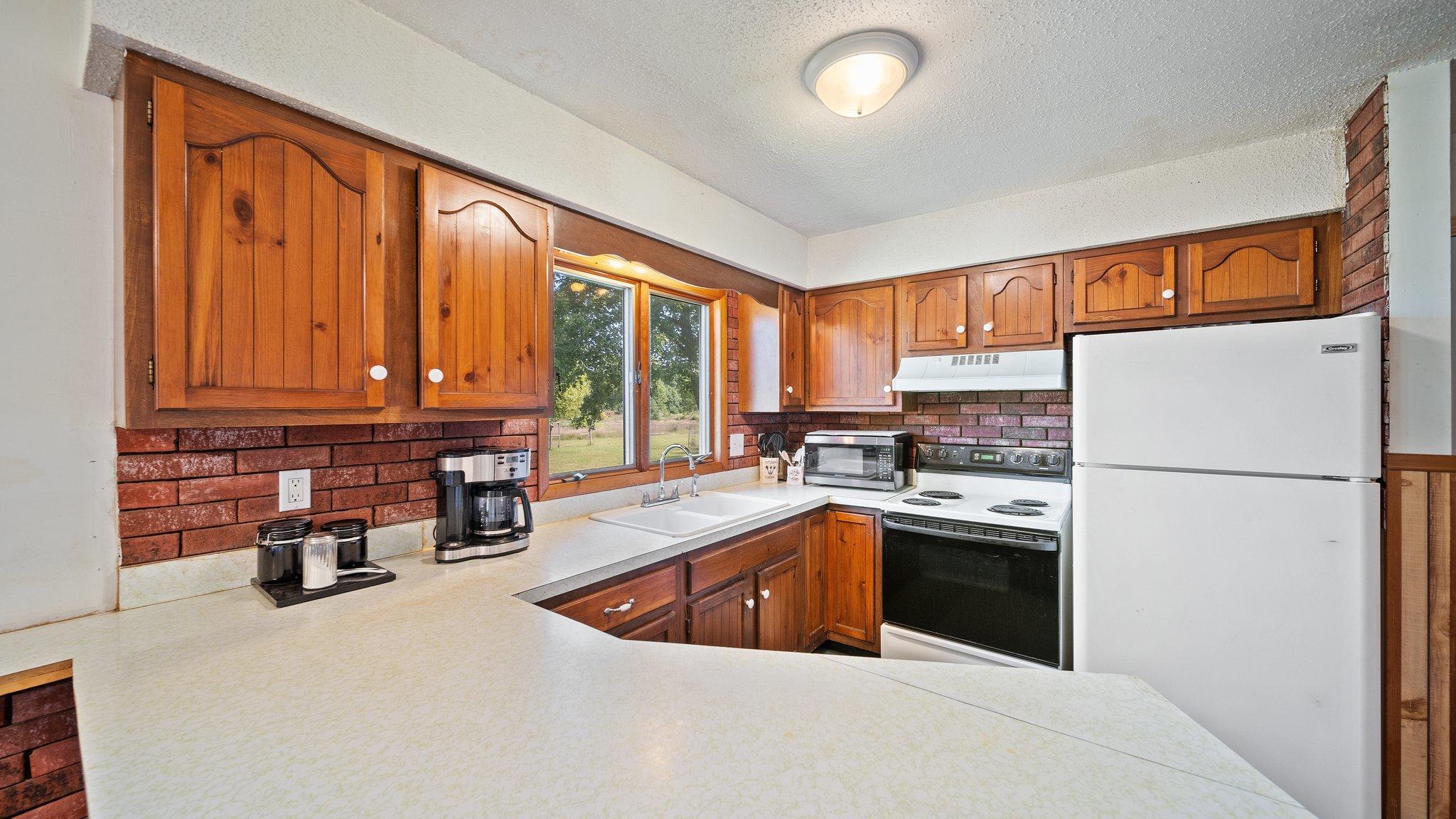 4017 East Pakes Road Stanton, MI 48888 - Photo 18 of 27 21-web-or-mls-DSC03225