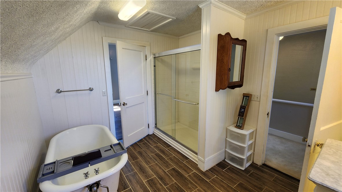 1128 Ridge Road Webster, NY 14580 - Photo 4 of 39