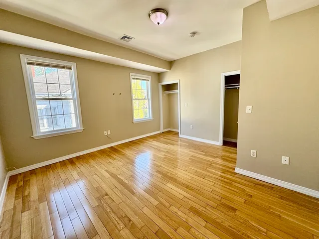 $3,000 | 22 Elmore Street, Unit 3, Boston, MA 02119