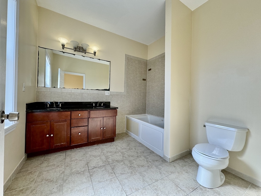 22 Elmore Street, Unit 3 Boston, MA 02119 - Photo 10 of 17