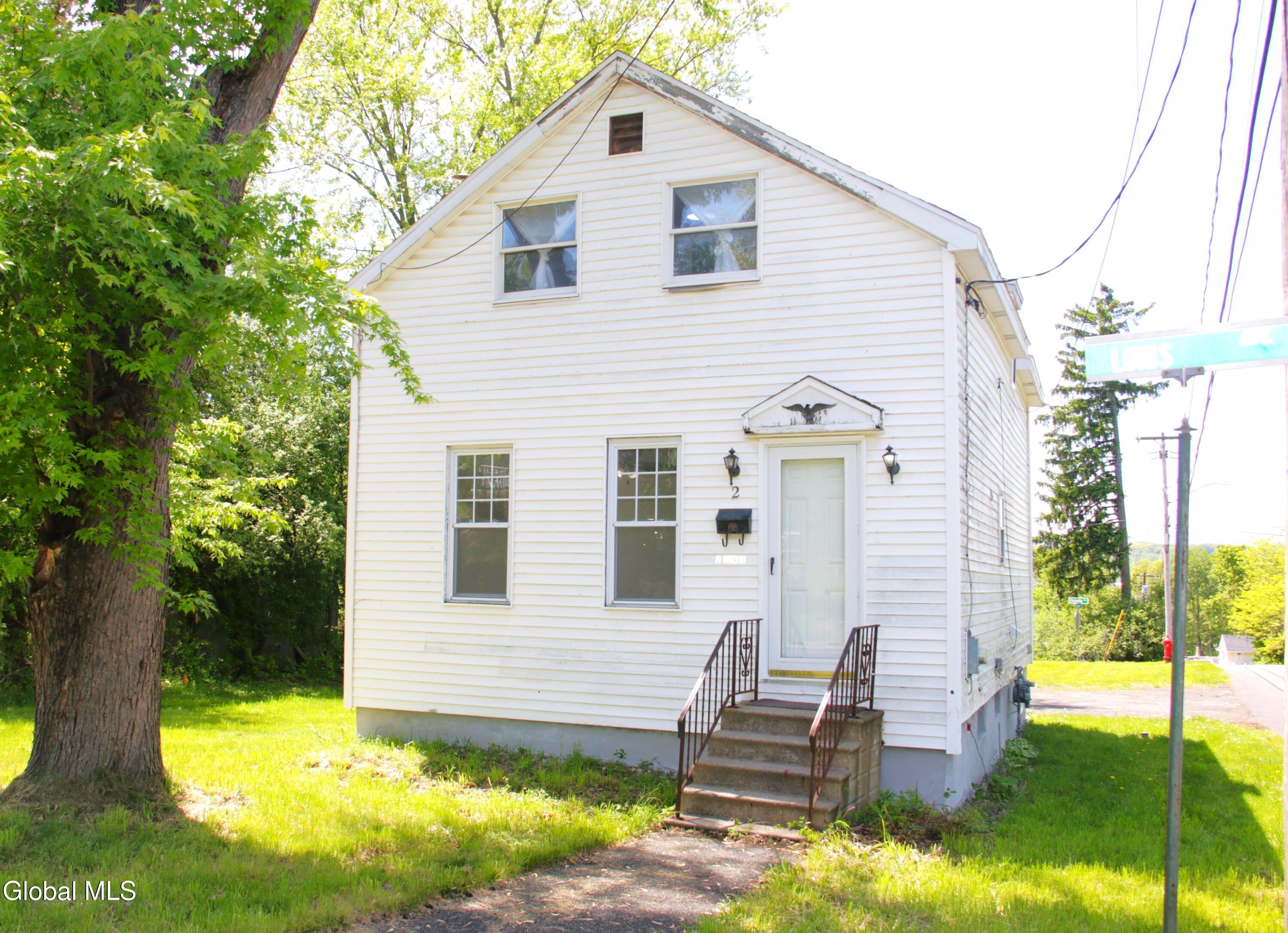 2 Lunis Avenue Rensselaer, NY 12144 - Photo 1 of 13 Main Photo