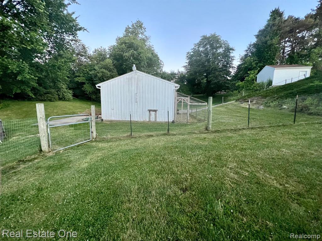 4655 Diehl Road Metamora, MI 48455 - Photo 21 of 29