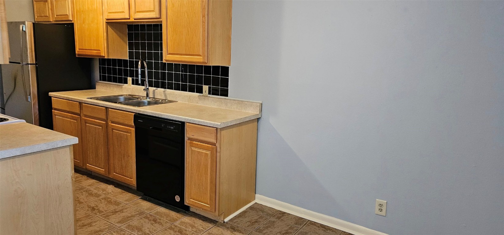 1411 Braes Ridge Drive, Unit B Austin, TX 78723 - Photo 17 of 37 a utility room with dryer and washer