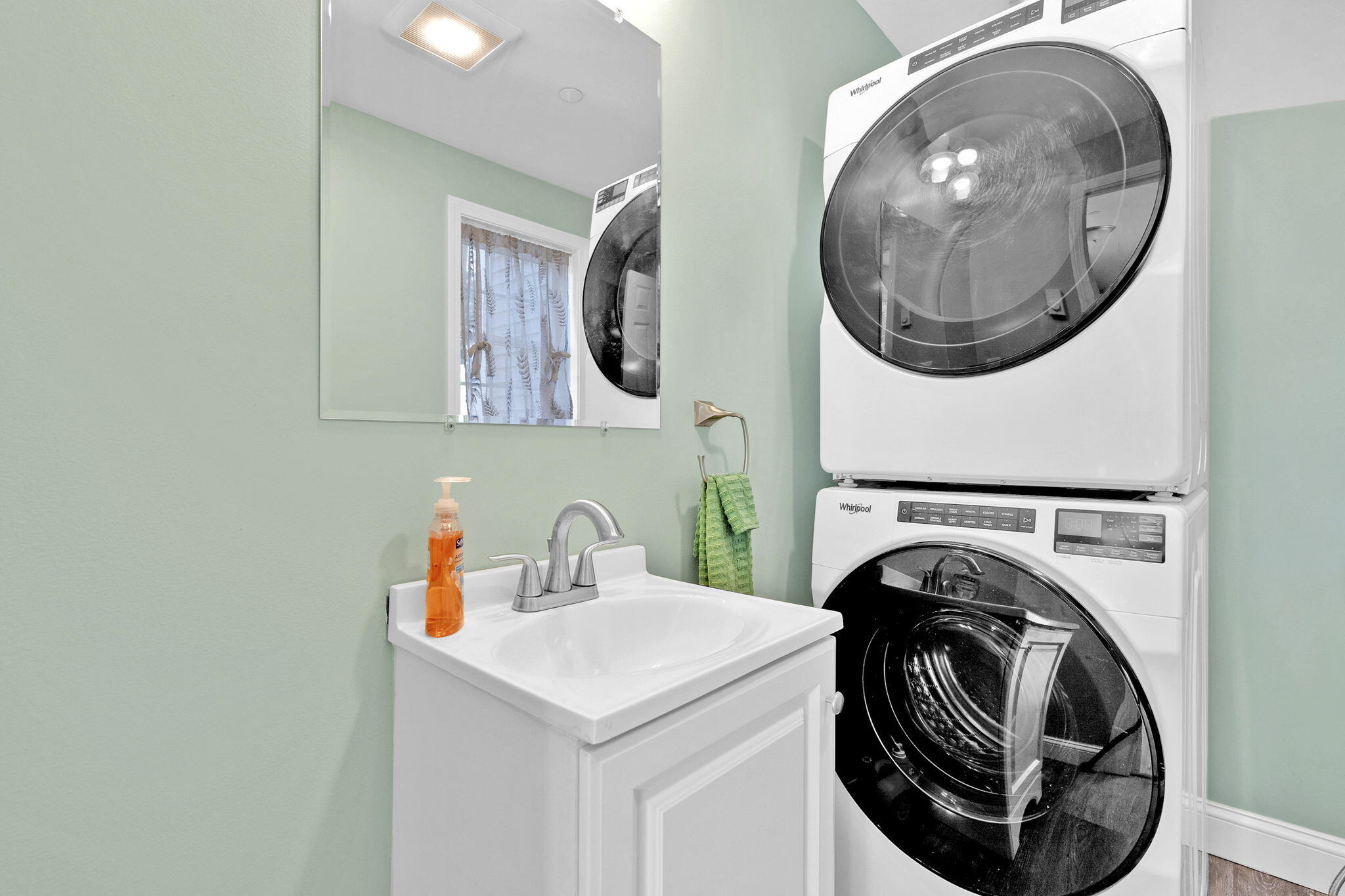 11 Smithwheel Road, Unit 17 Old Orchard Beach, ME 04064 - Photo 19 of 51 Half Bath