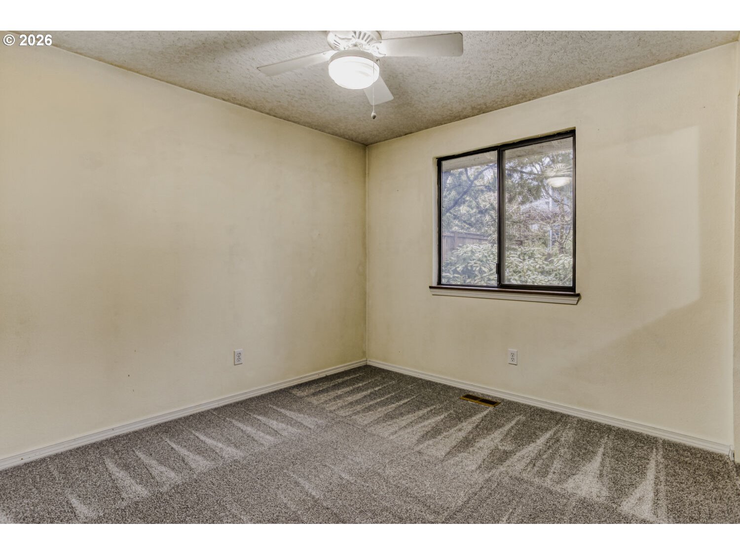 16474 Southwest 104th Avenue Portland, OR 97224 - Photo 17 of 28 Bedroom