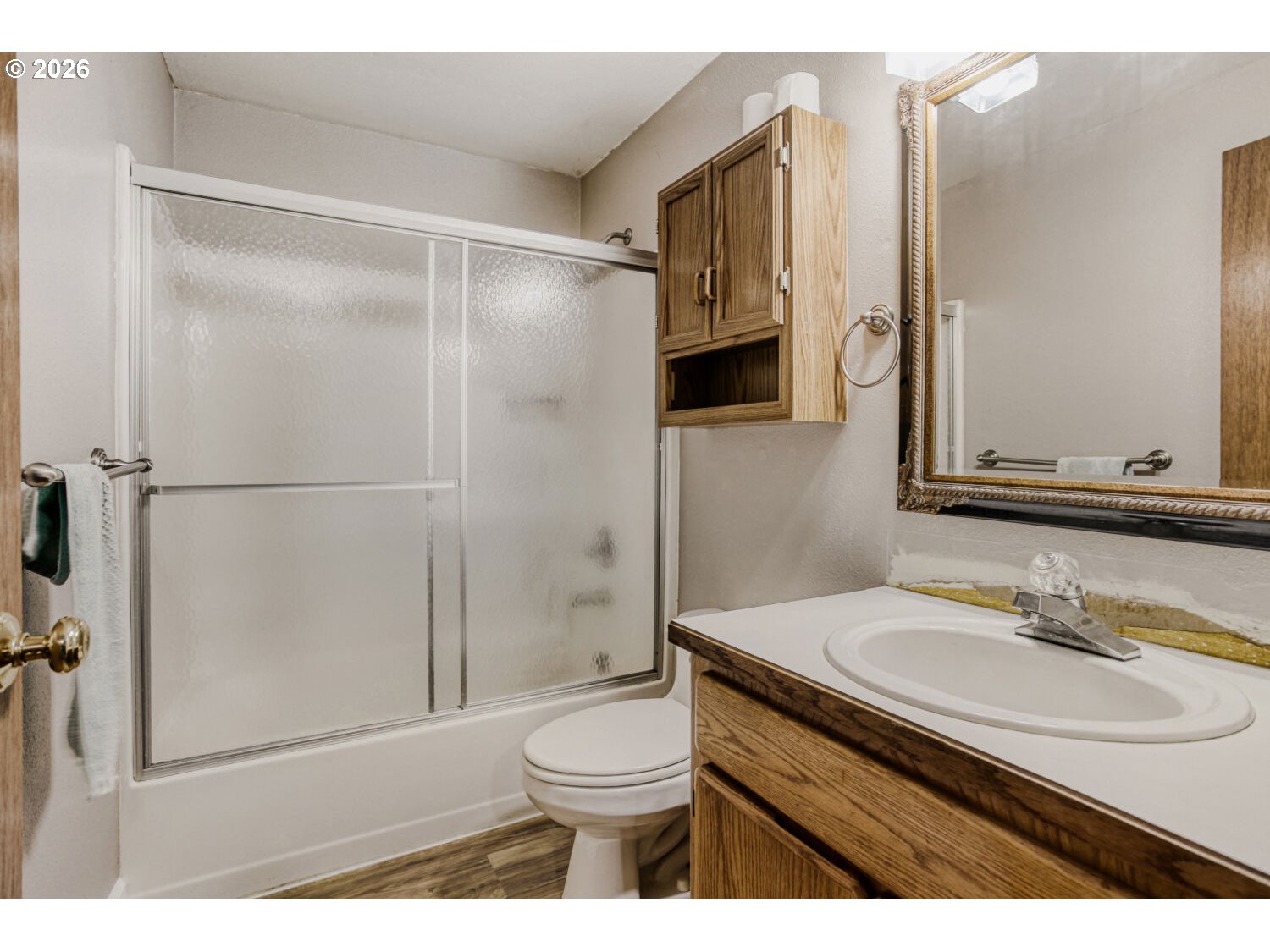16474 Southwest 104th Avenue Portland, OR 97224 - Photo 19 of 28 Bathroom