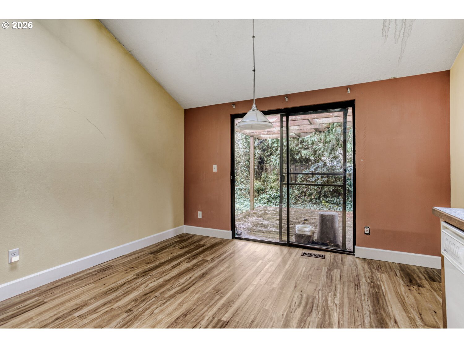 16474 Southwest 104th Avenue Portland, OR 97224 - Photo 8 of 28 Dining Room