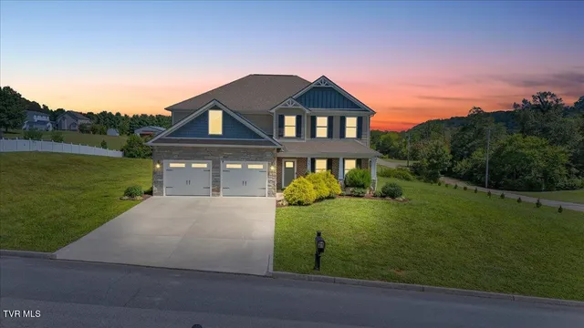 $849,000 | 26 Bethesda Place, Piney Flats, TN 37686