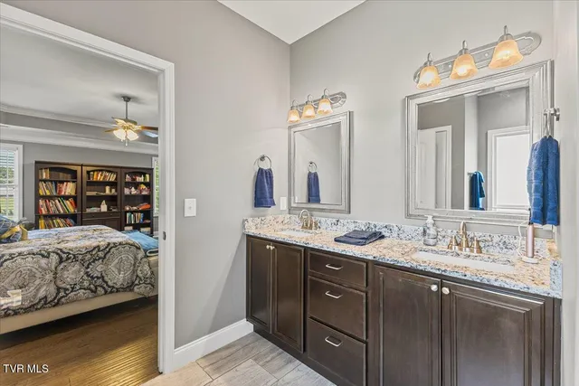 $849,000 | 26 Bethesda Place, Piney Flats, TN 37686