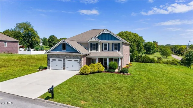 $849,000 | 26 Bethesda Place, Piney Flats, TN 37686