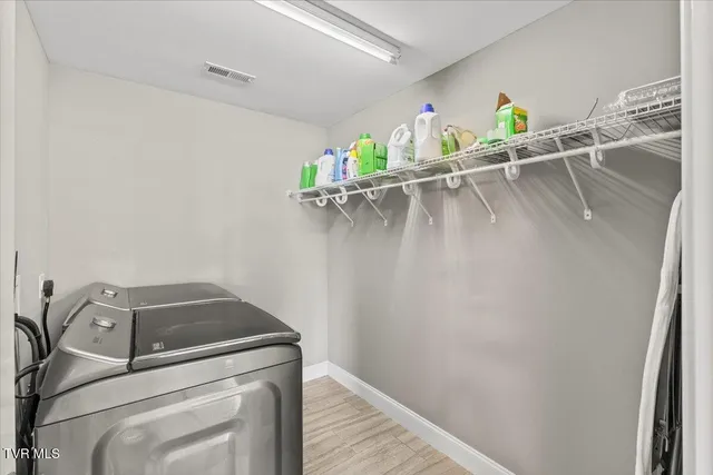 $849,000 | 26 Bethesda Place, Piney Flats, TN 37686