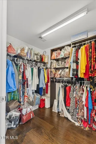 $849,000 | 26 Bethesda Place, Piney Flats, TN 37686