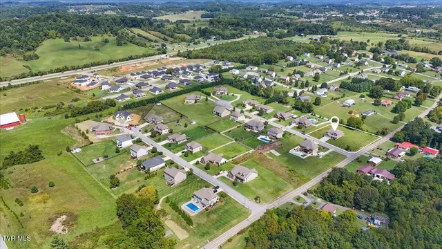 $849,000 | 26 Bethesda Place, Piney Flats, TN 37686