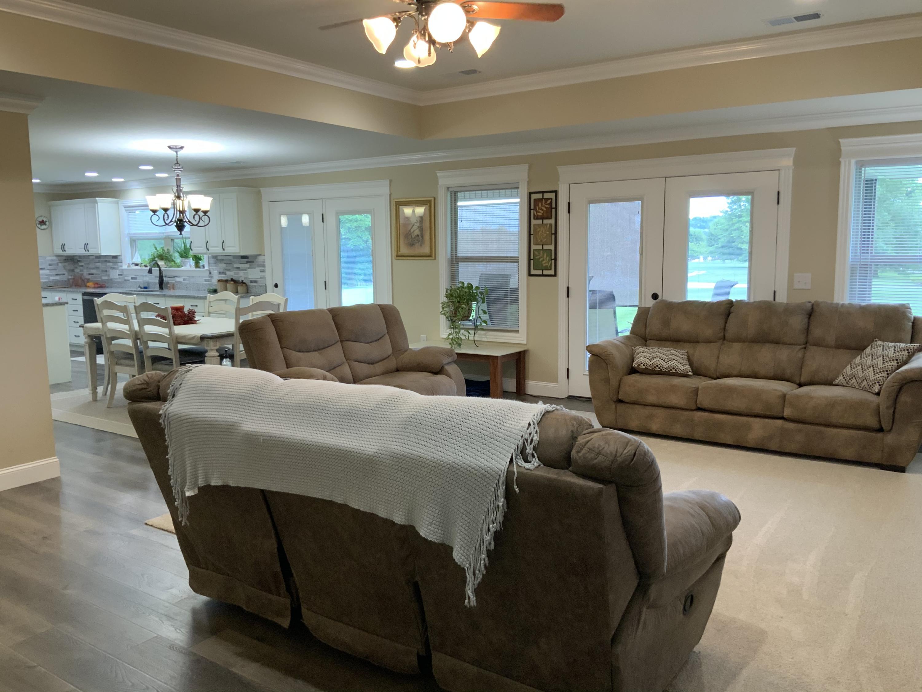 2173 Campground Road Somerset, KY 42503 - Photo 5 of 27 B210FE14-C5AE-4331-BE48-735C5E2A75EC<|><