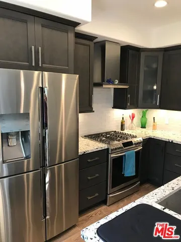 $4,500 | 1076 South Orange Grove Avenue, Unit 10, Los Angeles, CA 90019