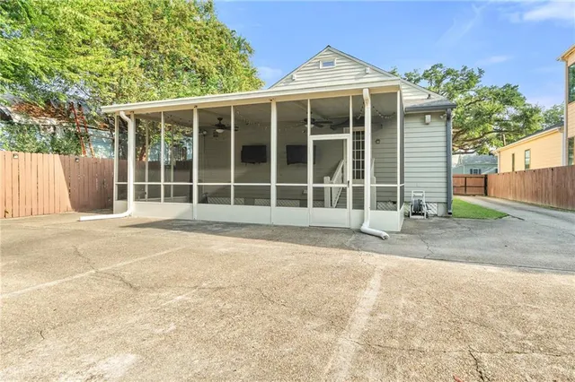 $560,000 | 1019 Opelousas Avenue, New Orleans, LA 70114