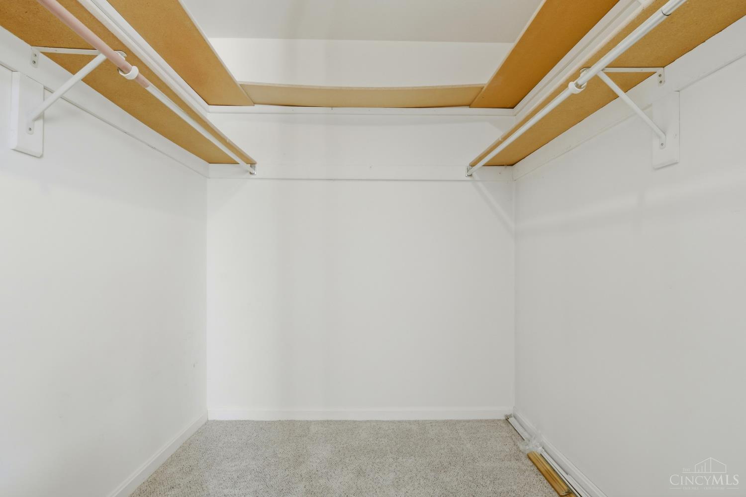 5346 Werk Road, Unit D12 Cincinnati, OH 45248 - Photo 24 of 33