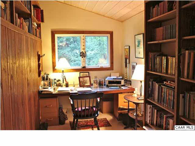 3420 Horseshoe Bend Road Charlottesville, VA 22901 - Photo 11 of 30 In the master suite wing is a lovely library/office.