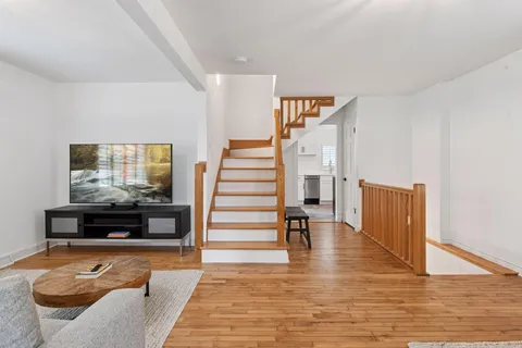 $715,000 | 129 Chicago Avenue North, Wayzata, MN 55391