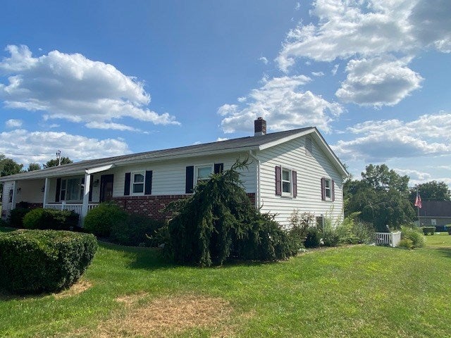 7948 Valley View Road Huntingdon, PA 16652 - Photo 2 of 62 Gallery Image 2