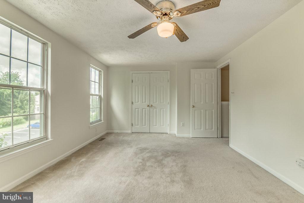 13900 Winding Ridge Lane Centreville, VA 20121 - Photo 11 of 32 Interior (General)