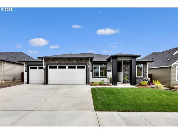 $719,900 | 2821 Northwest 8th Place, Battle Ground, WA 98604