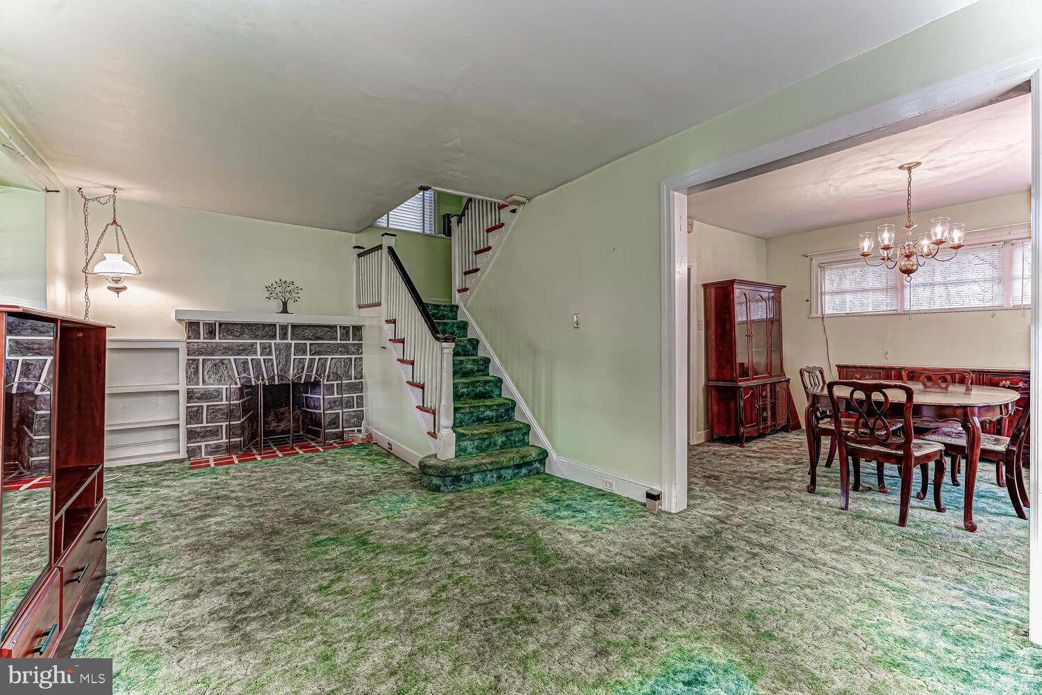 8 Kenmore Road Upper Darby, PA 19082 - Photo 8 of 35