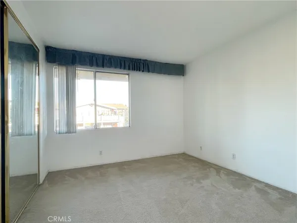 $2,800 | 535 Magnolia Avenue, Unit 211, Long Beach, CA 90802
