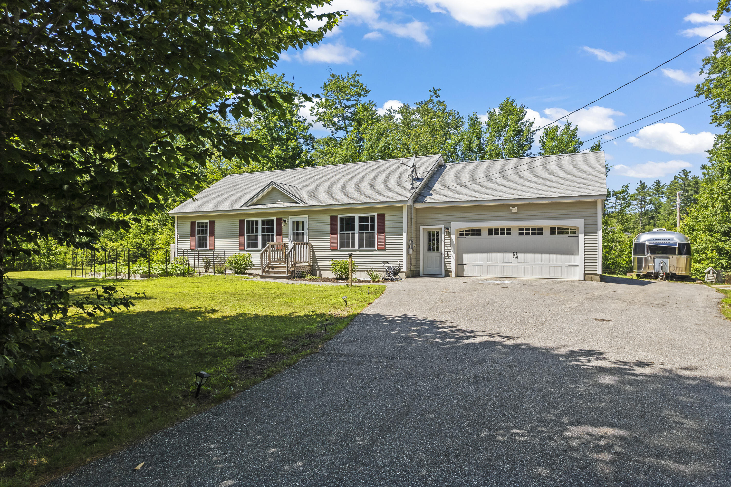 1 Mansion Rd_105