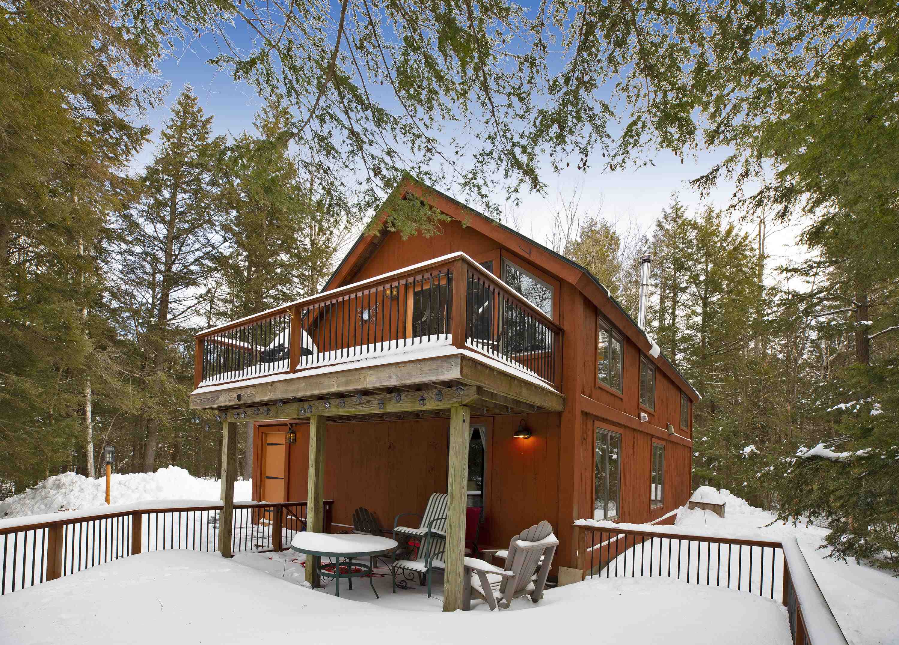 39 South Cove Road New London, NH 03257 - Photo 1 of 37 Gallery Image 1