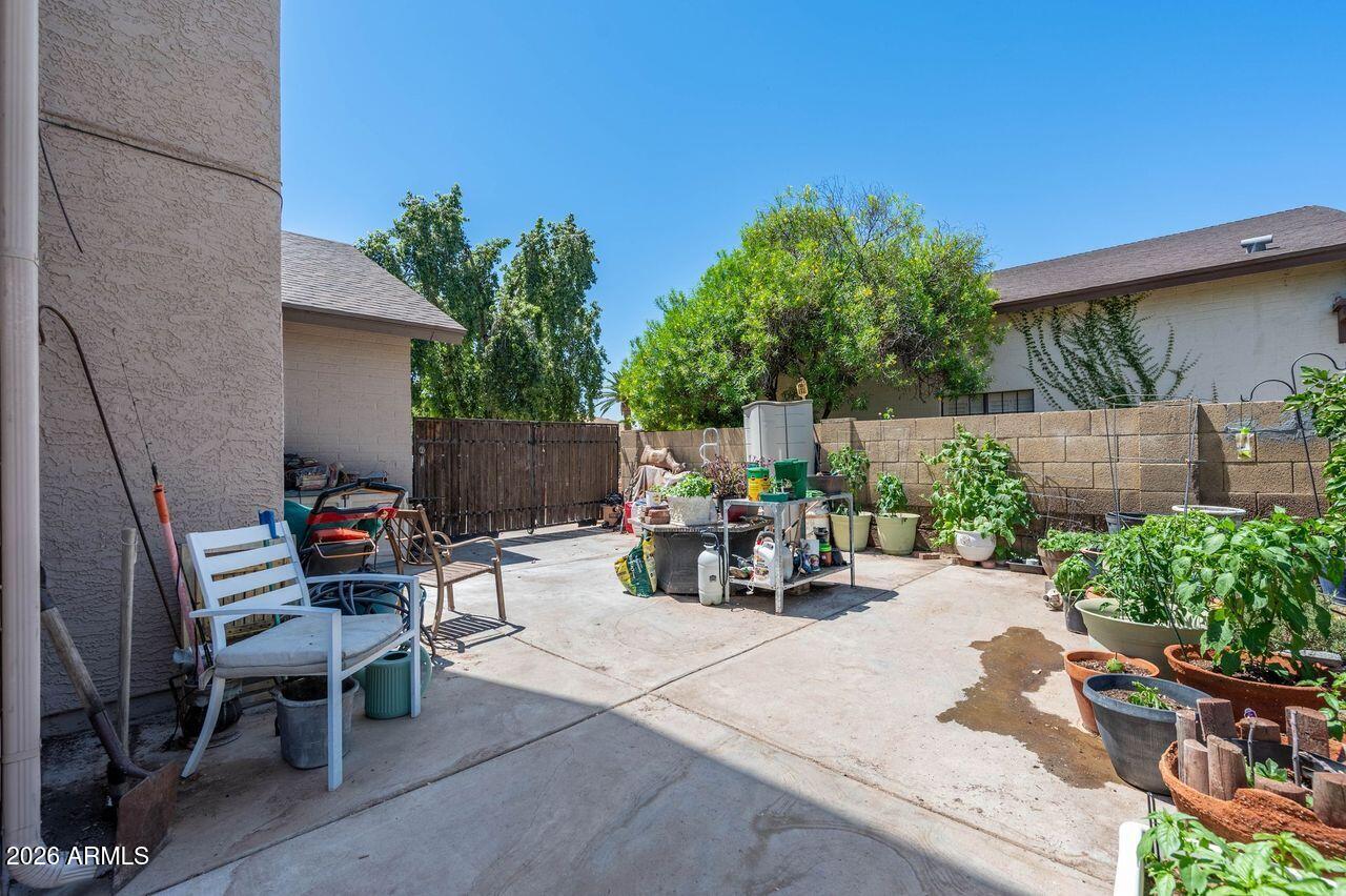 6416 West Shangri-la Road Glendale, AZ 85304 - Photo 28 of 28 RV parking