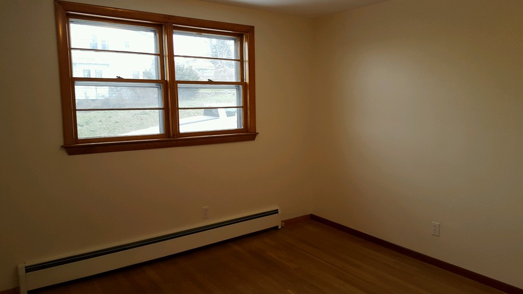 5 Blue Hill Road Worcester, MA 01606 - Photo 8 of 11