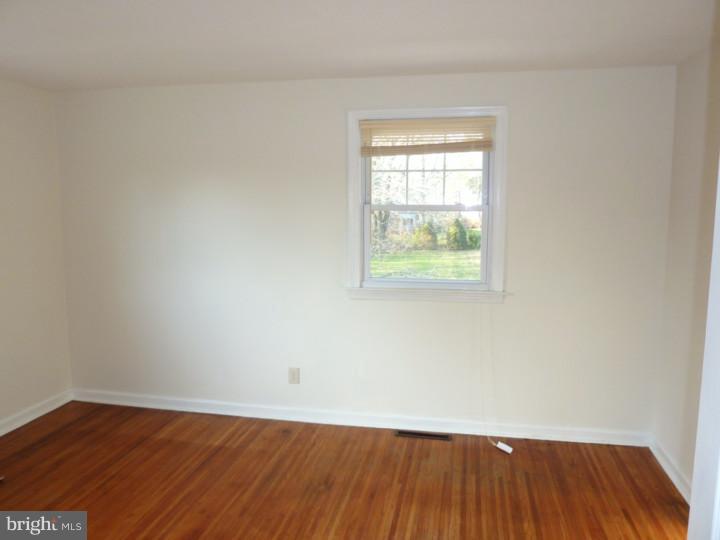 136 North Valleybrook Road Cherry Hill, NJ 08034 - Photo 10 of 13 Bedroom 2