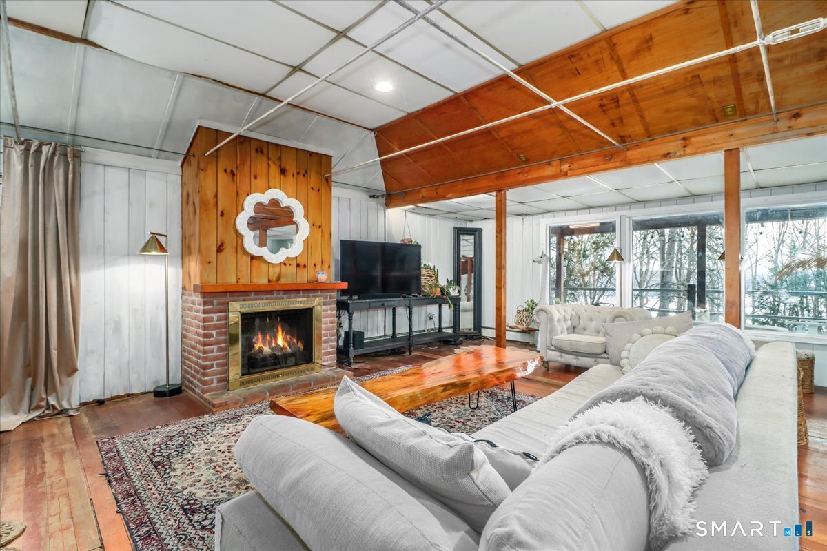 154 Highway 39 New Fairfield, CT 06812 - Photo 11 of 40