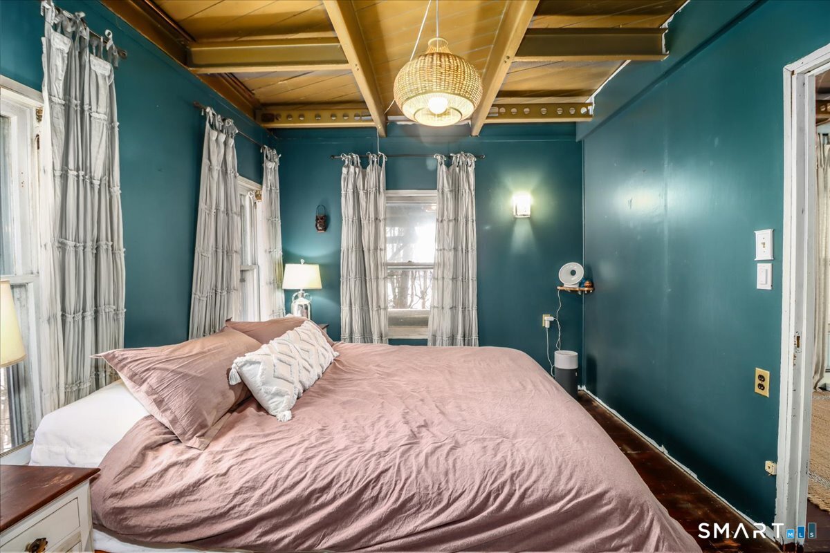 154 Highway 39 New Fairfield, CT 06812 - Photo 34 of 40