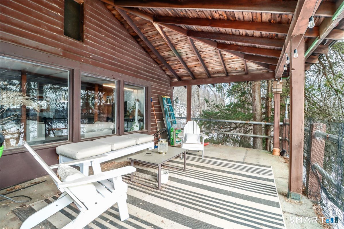 154 Highway 39 New Fairfield, CT 06812 - Photo 7 of 40