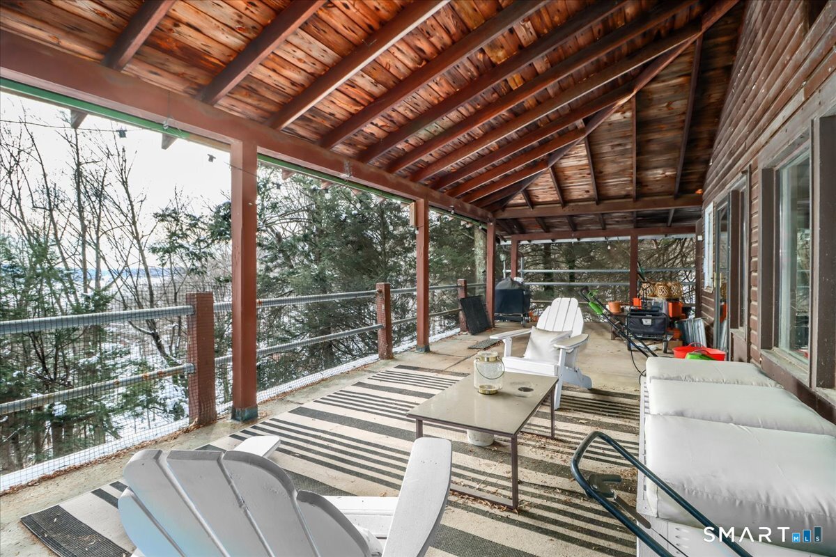 154 Highway 39 New Fairfield, CT 06812 - Photo 8 of 40