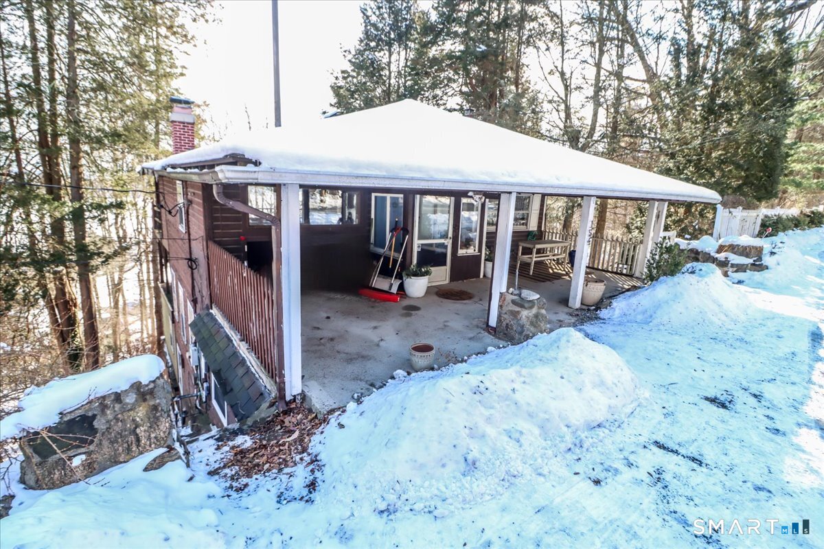 154 Highway 39 New Fairfield, CT 06812 - Photo 10 of 40