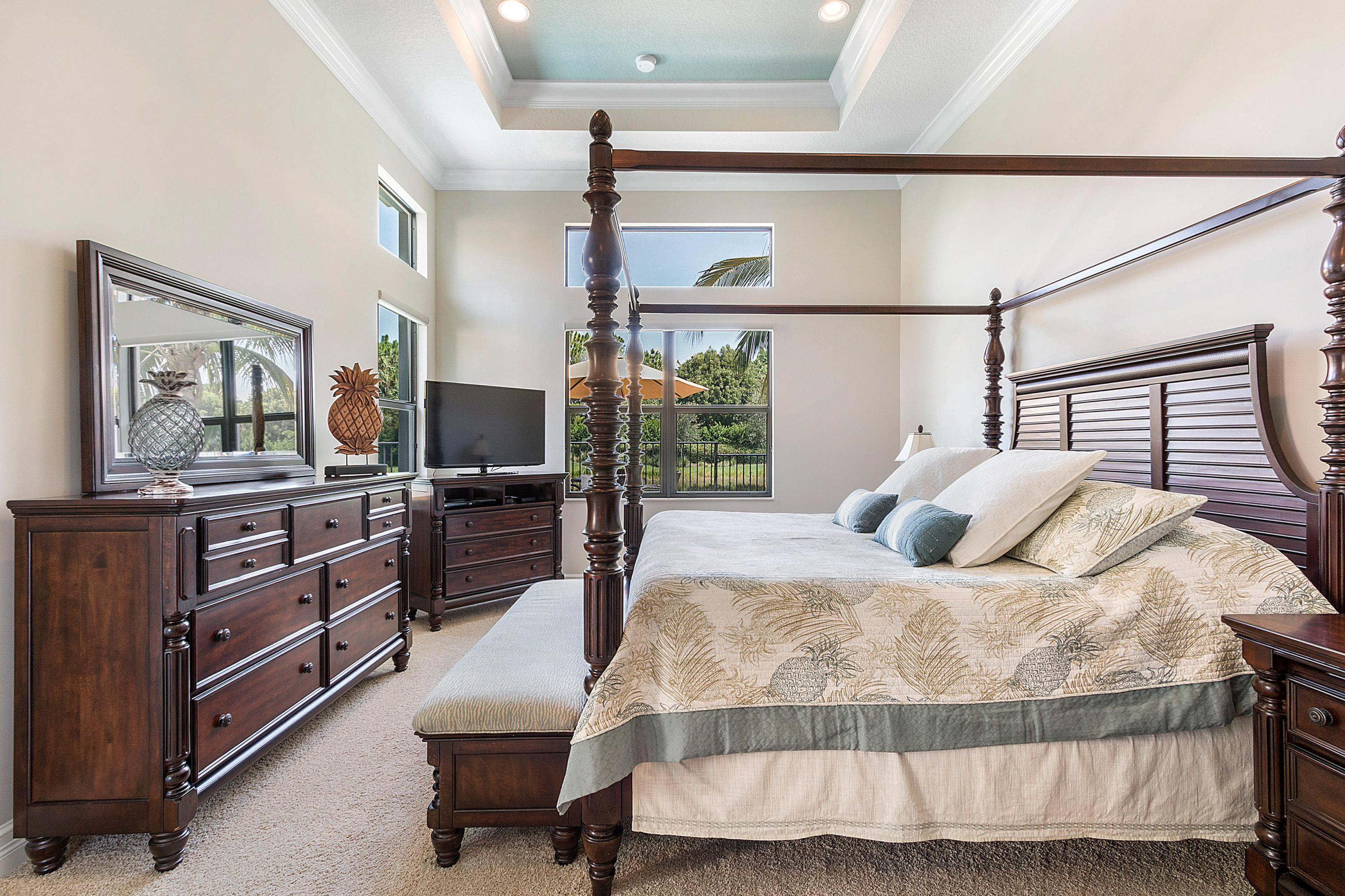 9523 Eden Roc Court Delray Beach, FL 33446 - Photo 19 of 74 Coffered Ceiling