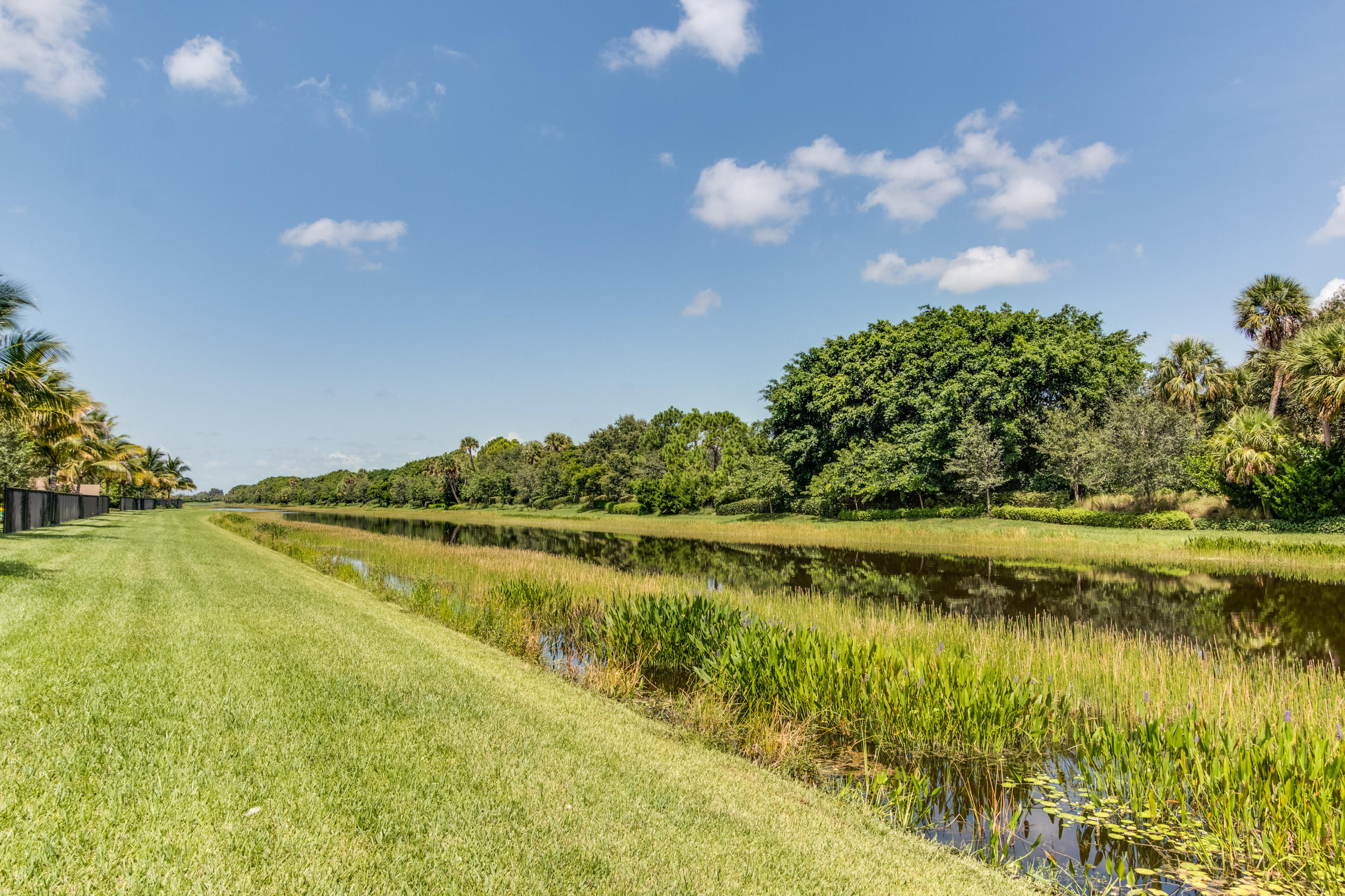 9523 Eden Roc Court Delray Beach, FL 33446 - Photo 29 of 74 Lake View