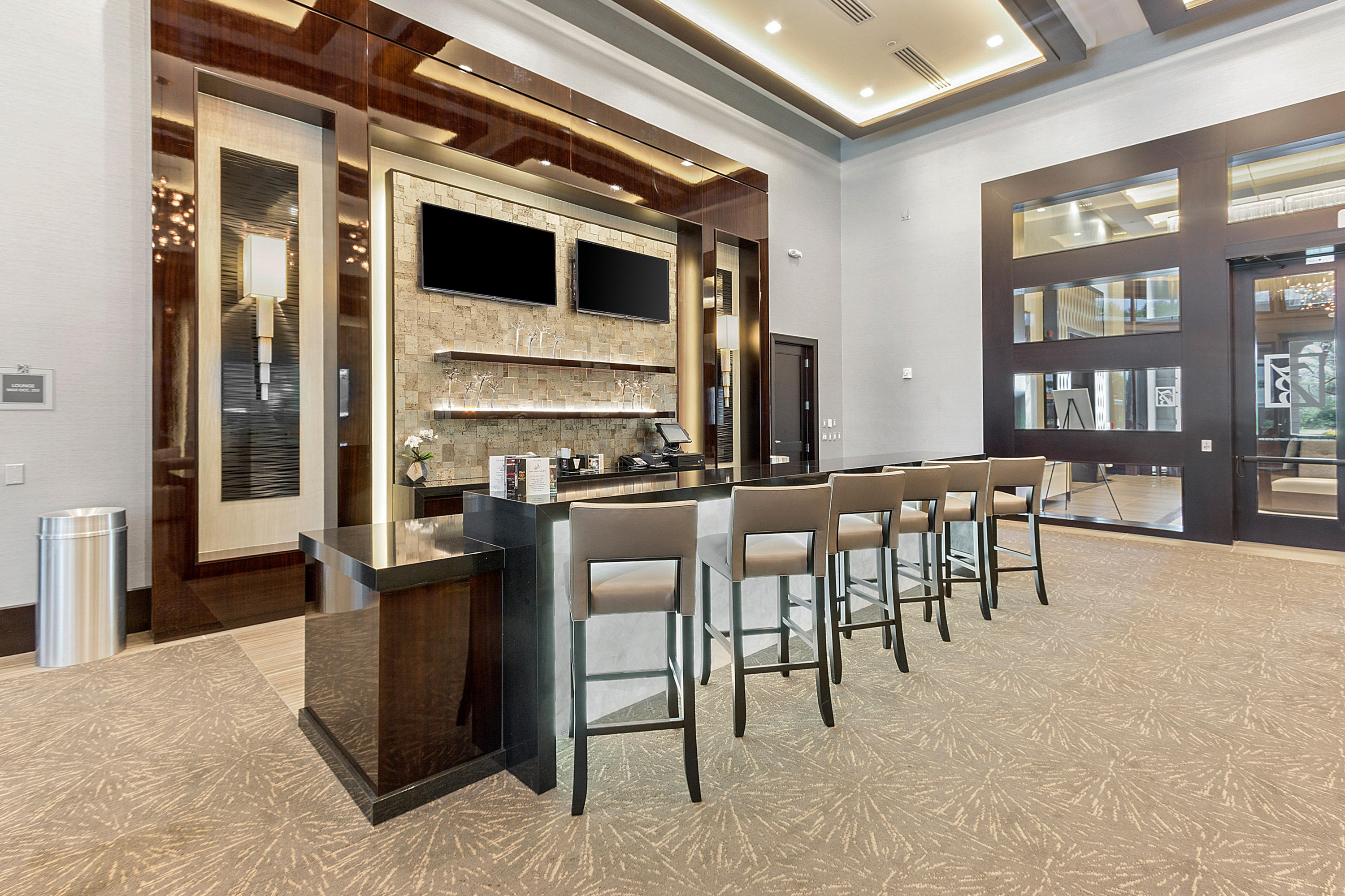 9523 Eden Roc Court Delray Beach, FL 33446 - Photo 46 of 74 Indoor Bar