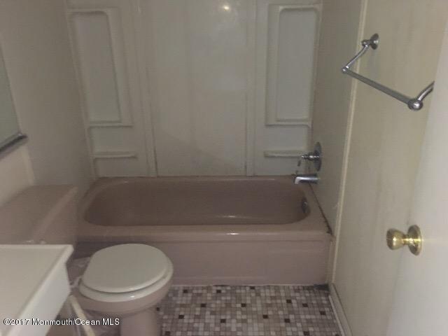 147 Chelsea Circle Clementon, NJ 08021 - Photo 5 of 19 unflagged_038