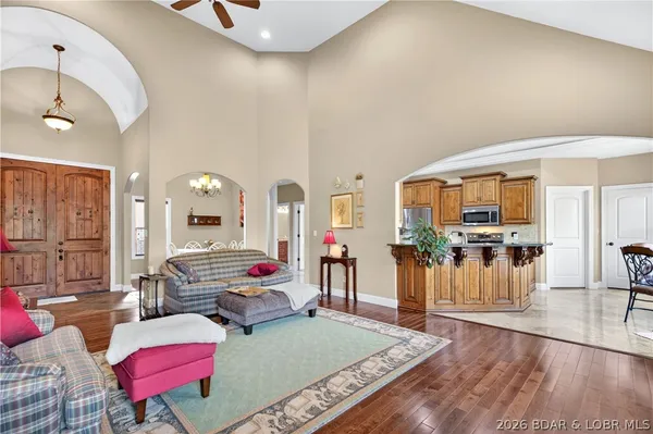 $529,000 | 132 Antler Point, Linn Creek, MO 65052