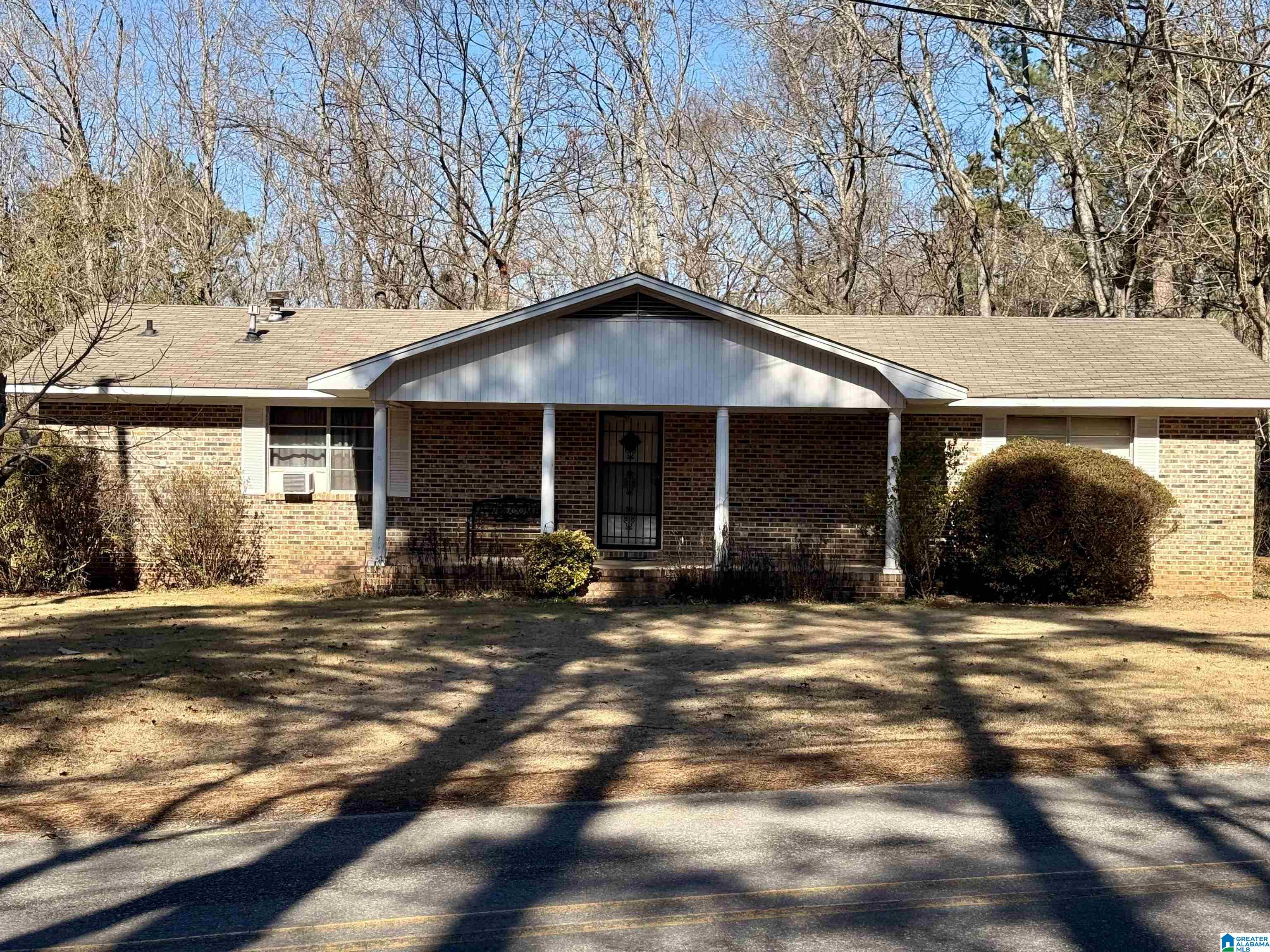 20 Shell Lane Sylacauga, AL 35150 - Photo 6 of 36
