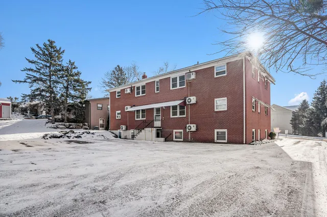 $700 | 113 Devon Avenue, Unit 4, Parchment, MI 49004