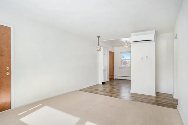 $700 | 113 Devon Avenue, Unit 4, Parchment, MI 49004