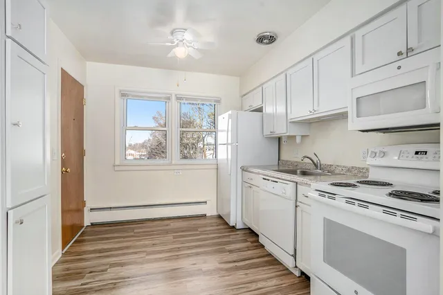 $700 | 113 Devon Avenue, Unit 4, Parchment, MI 49004