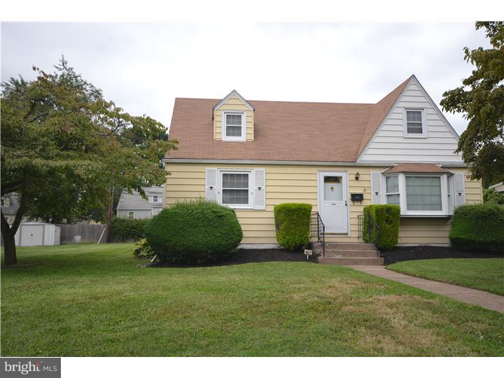 403 Abbott Road Hatboro, PA 19040 - Photo 2 of 24 Side Yard