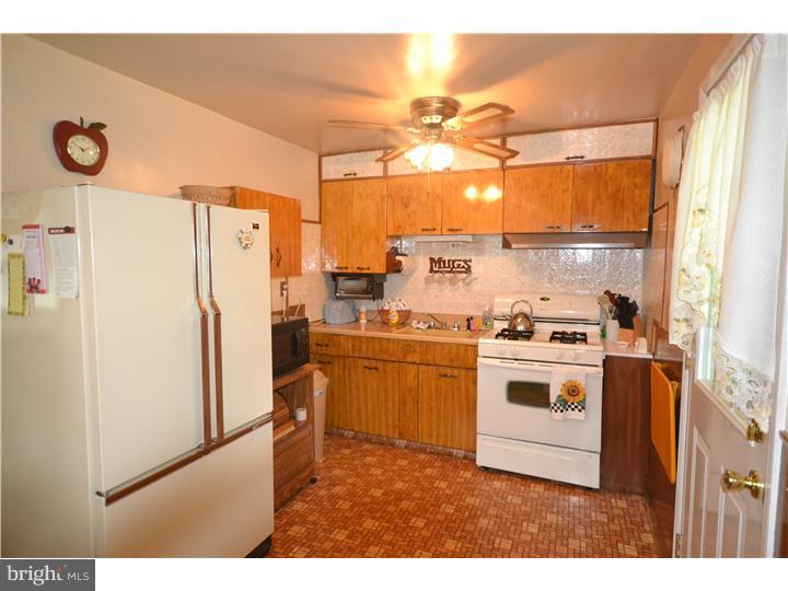 403 Abbott Road Hatboro, PA 19040 - Photo 6 of 24 Kitchen