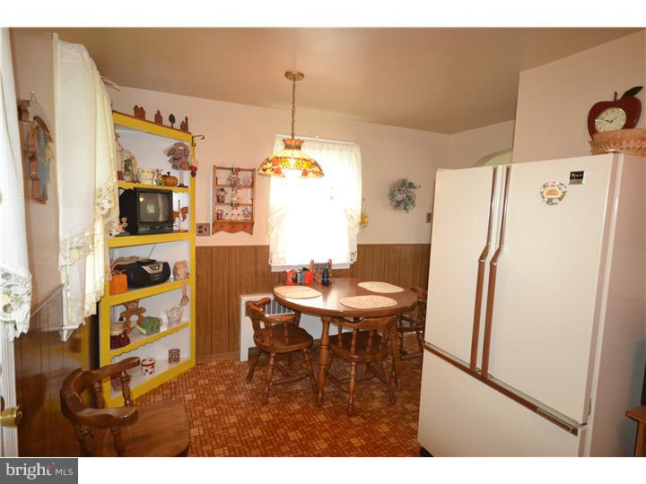 403 Abbott Road Hatboro, PA 19040 - Photo 7 of 24 Kitchen